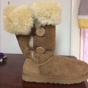 Ugg boots size 8.5
